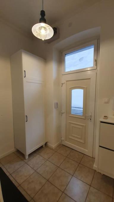 Violet Apartment With Air Condition Budapeste Exterior foto