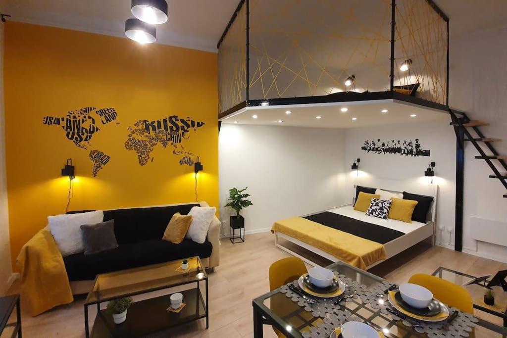 Violet Apartment With Air Condition Budapeste Exterior foto